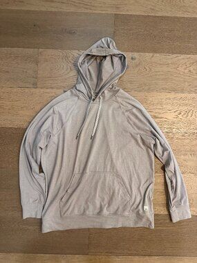 Vuori Halo Oversized Hoodie in Oyster Heather
